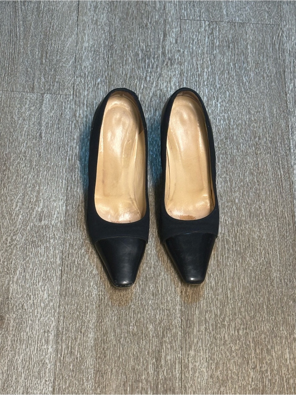 PALOMA NAVY BLUE HEELS SIZE 7.5
